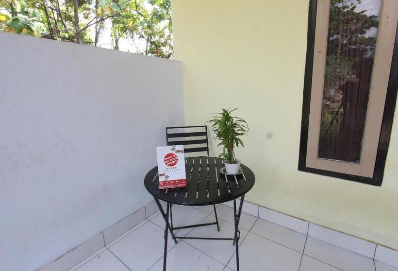 فندق Oyo Life 93260 Bale Kosan
