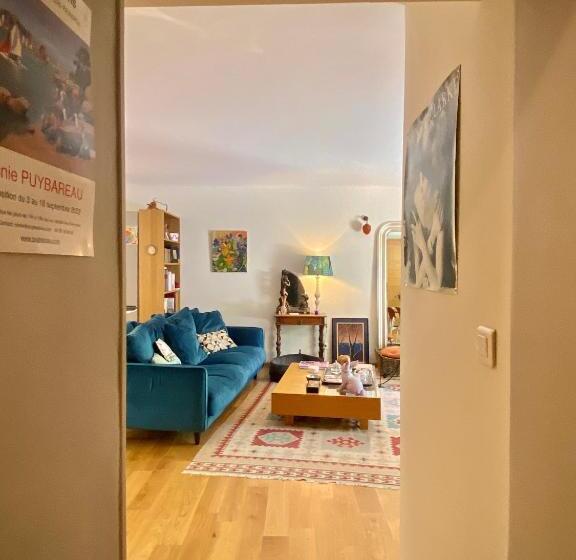 Пансион La Maison Bleue