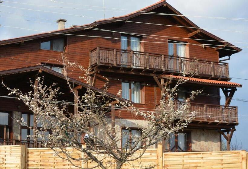 פנסיון Ognyanovata Guest House