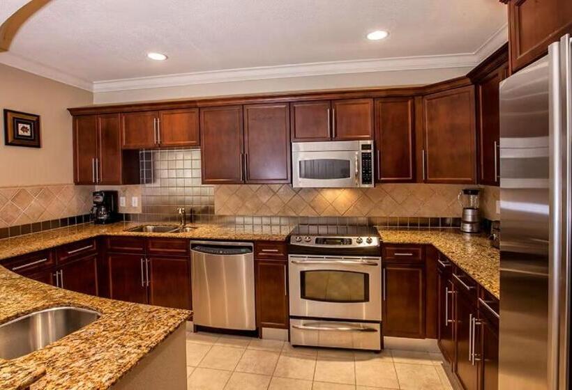 استراحتگاه Club Wyndham Emerald Grande At Destin