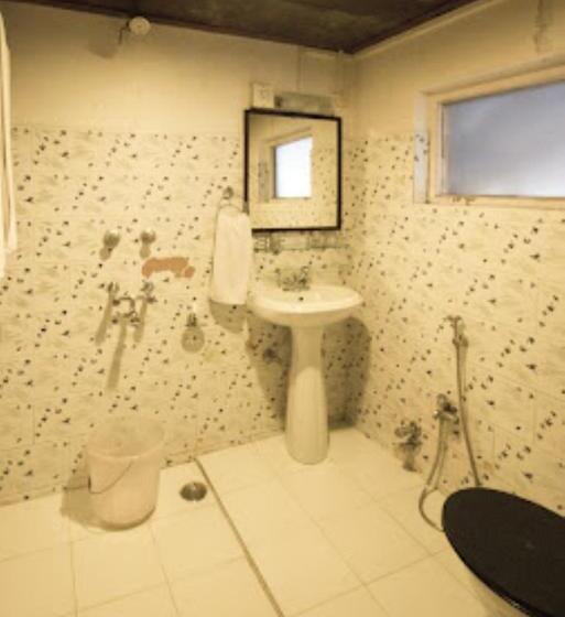 酒店 Adiraj Palace And Lodging, Shani Shingnapur