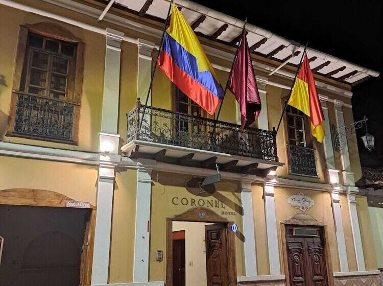 فندق Coronel