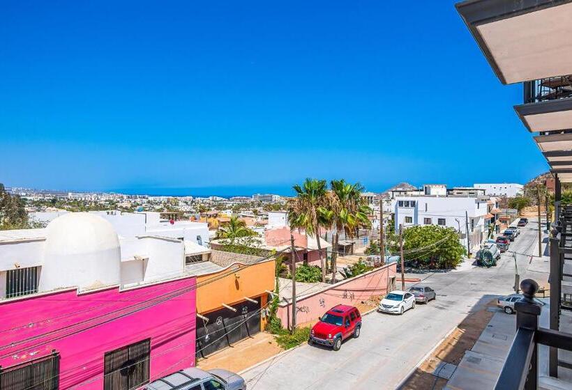 هتل Morgan Residences 303a