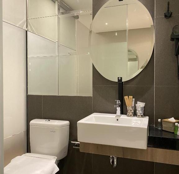 هتل Posto Dormire Sudirman