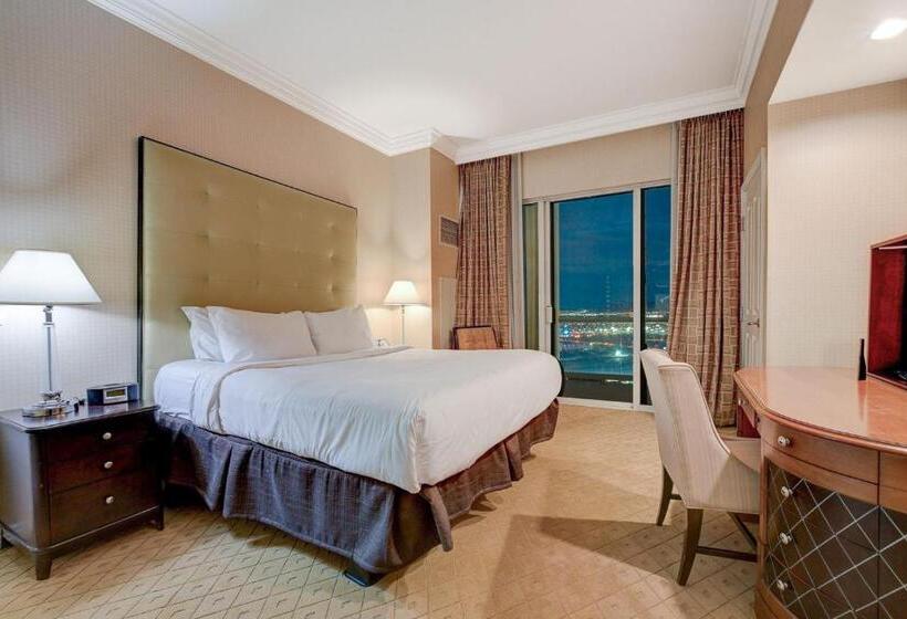29th Ph Mgm Signature Suite With A Massive Balcony
