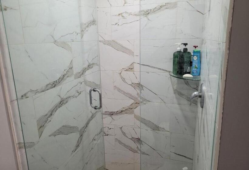پانسیون Individual Home