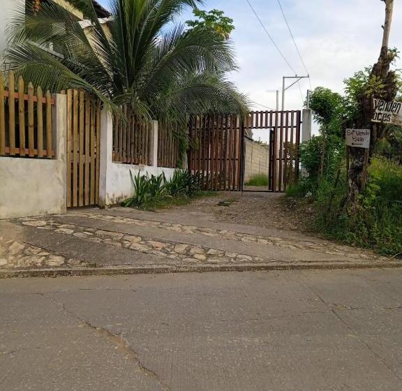 پانسیون Paula C