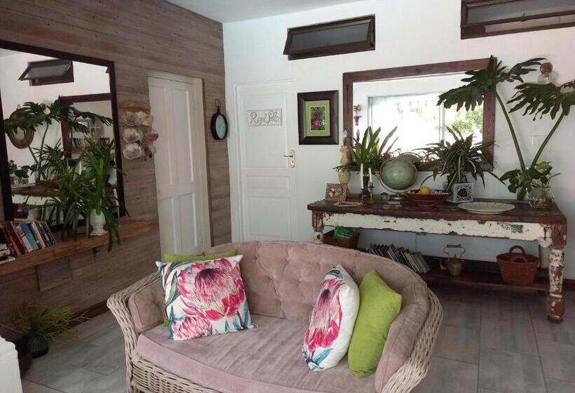 Пансион Royal Palm Suite, Villa Roc Guesthouse, Salt Rock Ballito, Solar Power