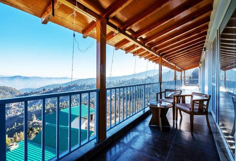 Shree Parijat Resort At Mukteshwar Hill Station With Himalayan View