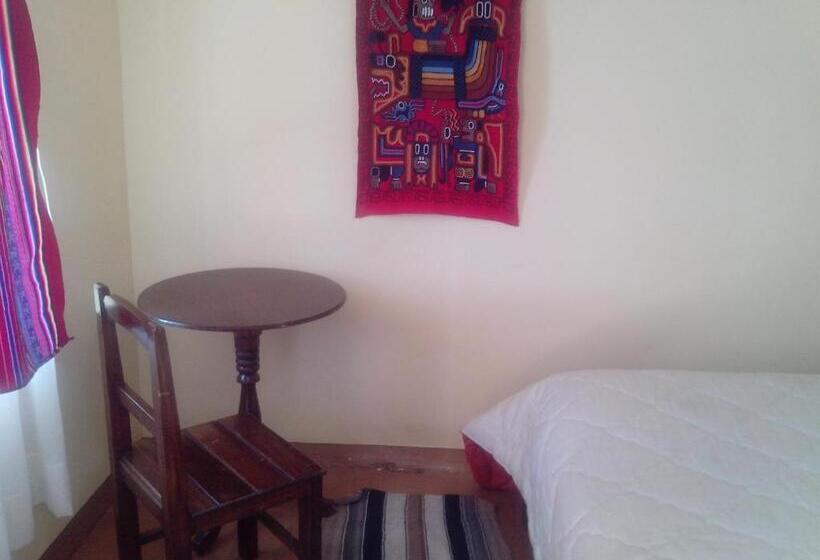 تختخواب و صبحانه Hostal Del Sol Isla Del Sol