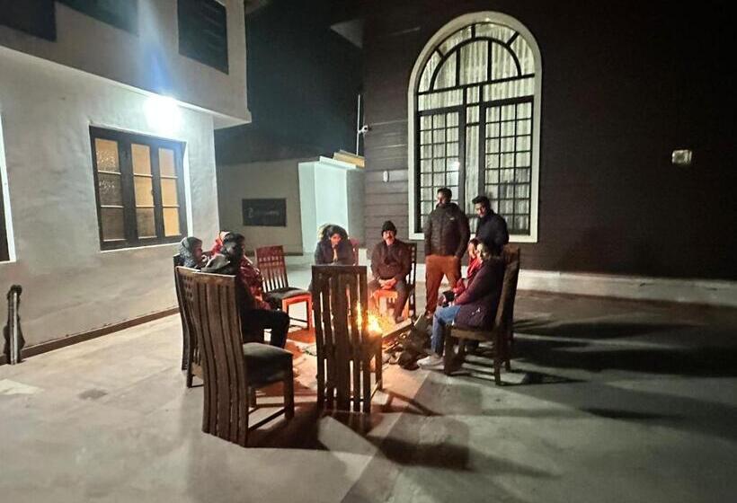 호텔 Main Street Inn