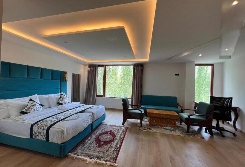 ホテル Maryul Kargil