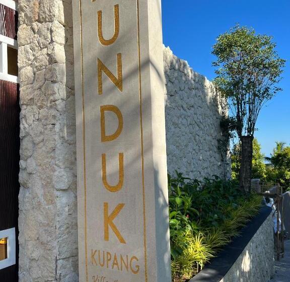 호텔 Munduk Kupang Sekumpul Villa