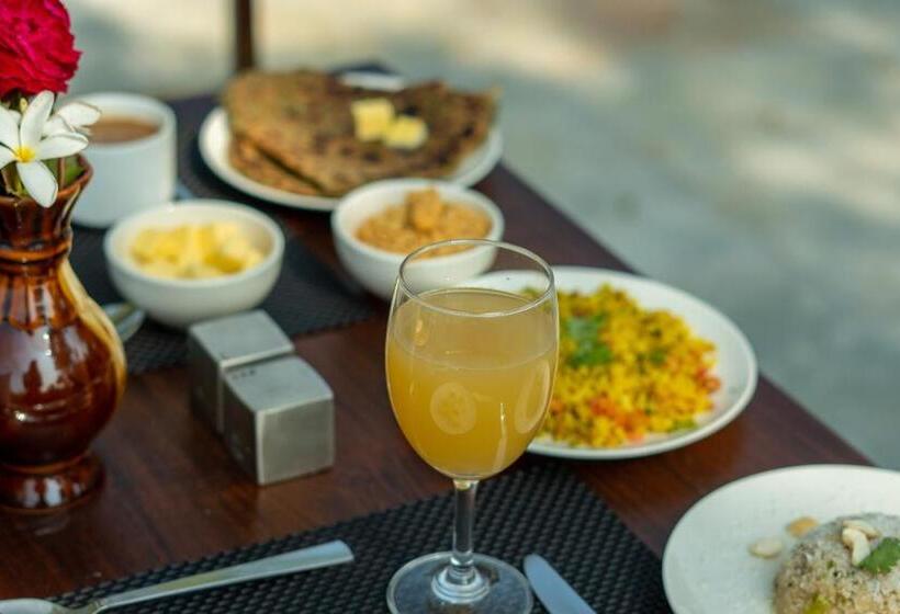 فندق Riva Stays And Trails