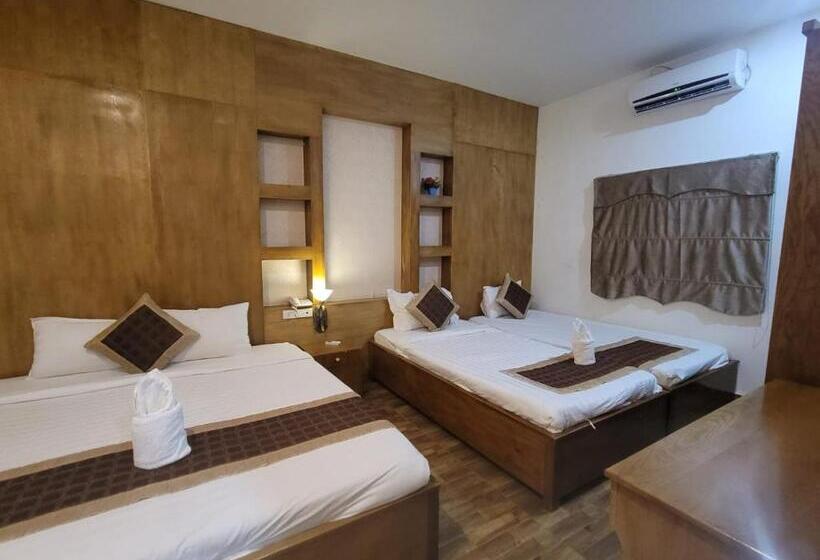 هتل Sunrise East 2