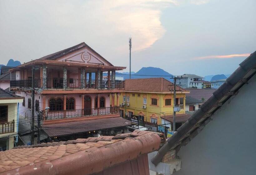 هتل Sunrise East 2