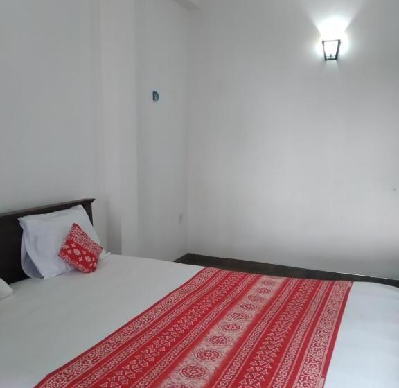 Kandy Ivy Mountain View Resort