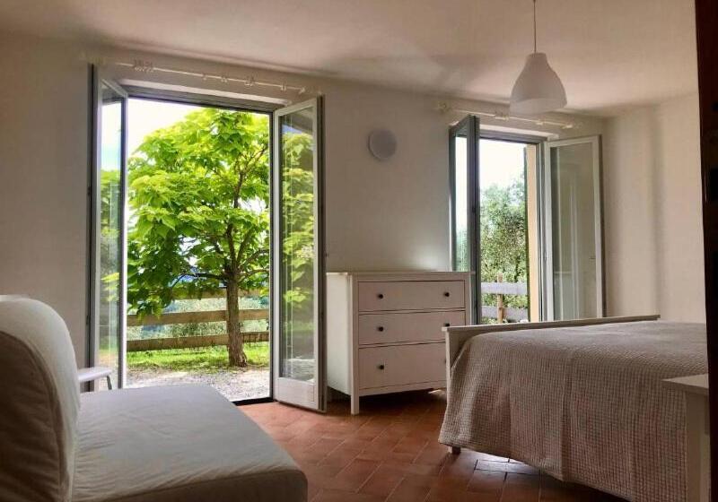 بنسيون Affittacamere St Roch   Colazione, Bagno Annesso E Giardino   La Spezia