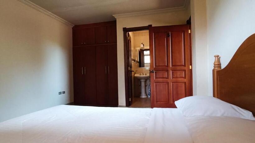 پانسیون La Rivera Chamba