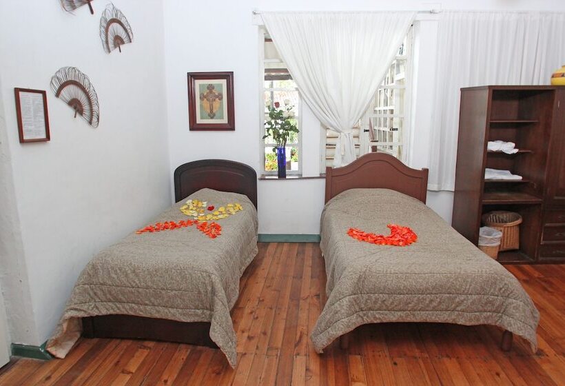 تختخواب و صبحانه Casa Macondo