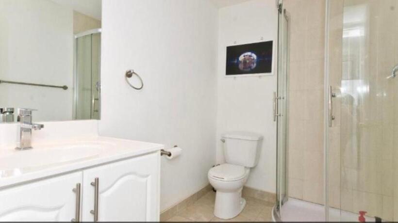تختخواب و صبحانه Private House