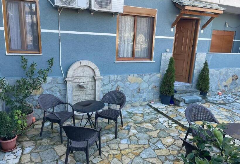 Hostel Xarba