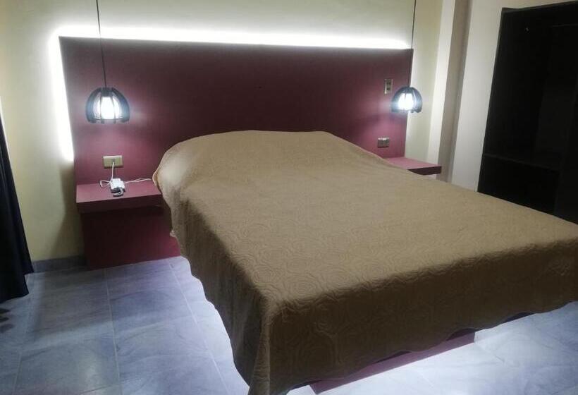 هتل Hostal Sublime