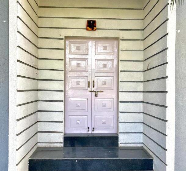 فندق Indu Chhaya