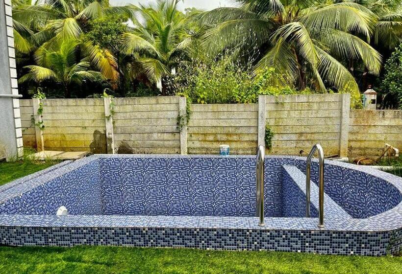 فندق Indu Chhaya