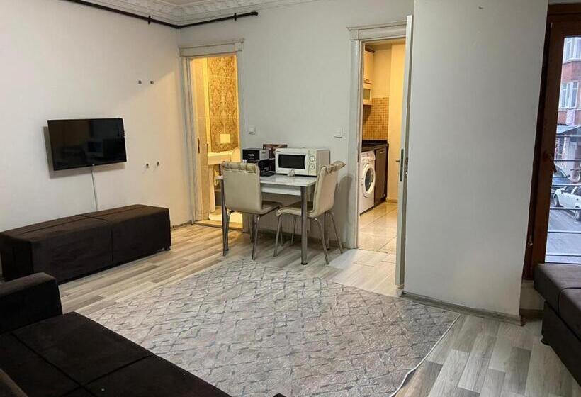 ホテル La Perato Suites