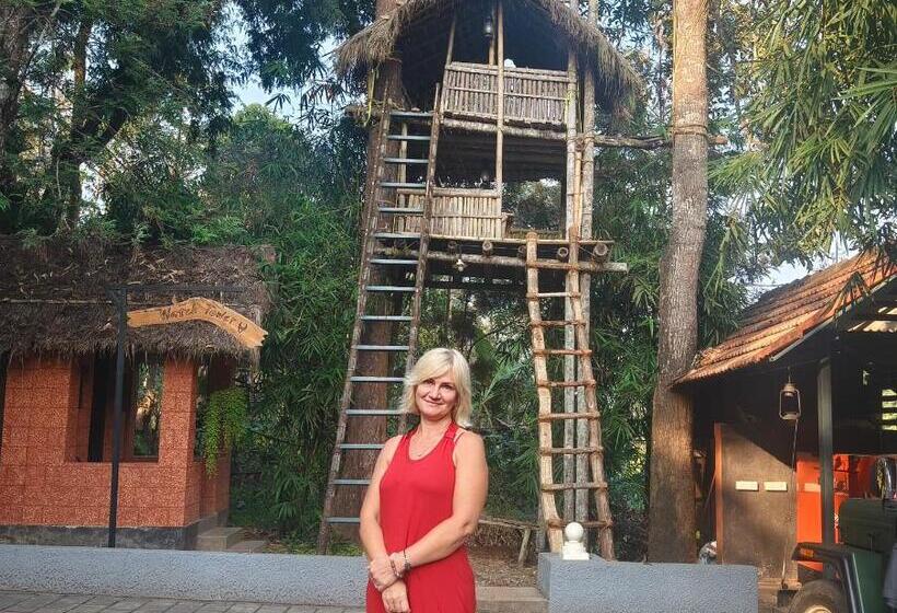 فندق Wayanad Kuruva Isles Jungle Resort