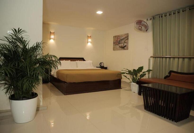 فندق Wayanad Kuruva Isles Jungle Resort