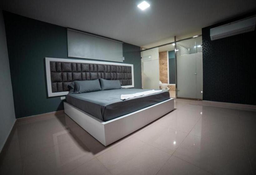 هتل Suites Lounge La Viga