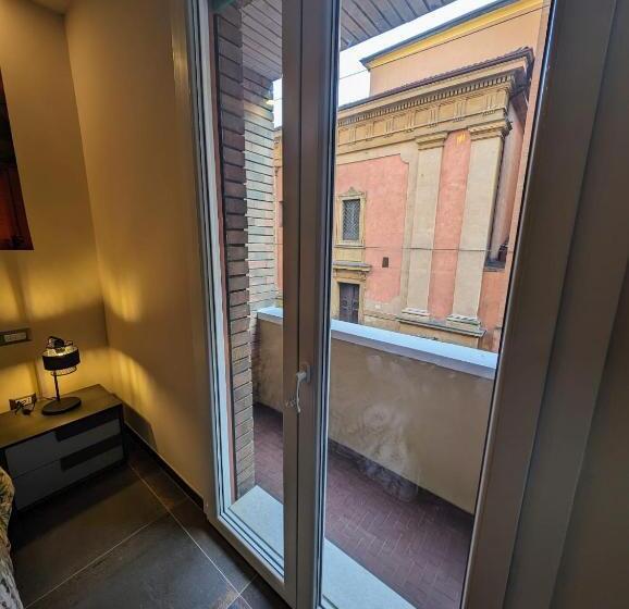 Pension (Hôtel basse catégorie) Benedict Rooms