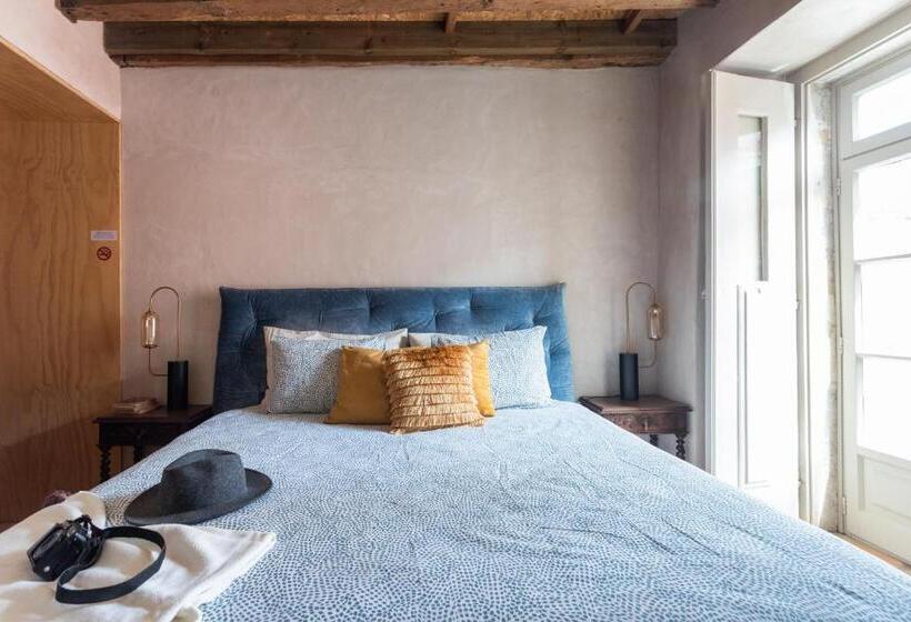 Pensão Double Room In 18th Century Style