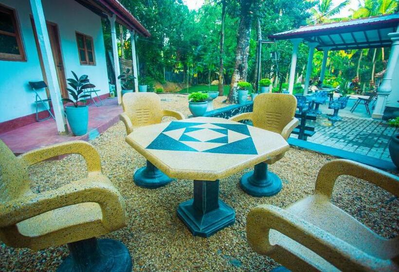 펜션 Queen S Villa