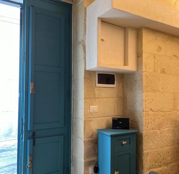 پانسیون Suite Zorah