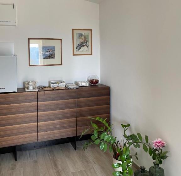 Bed and Breakfast Beb La Nociaia