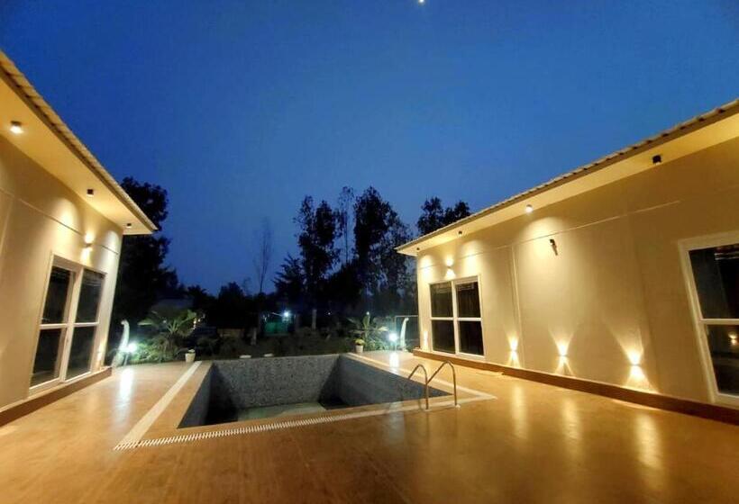 فندق Angelfarmhouse