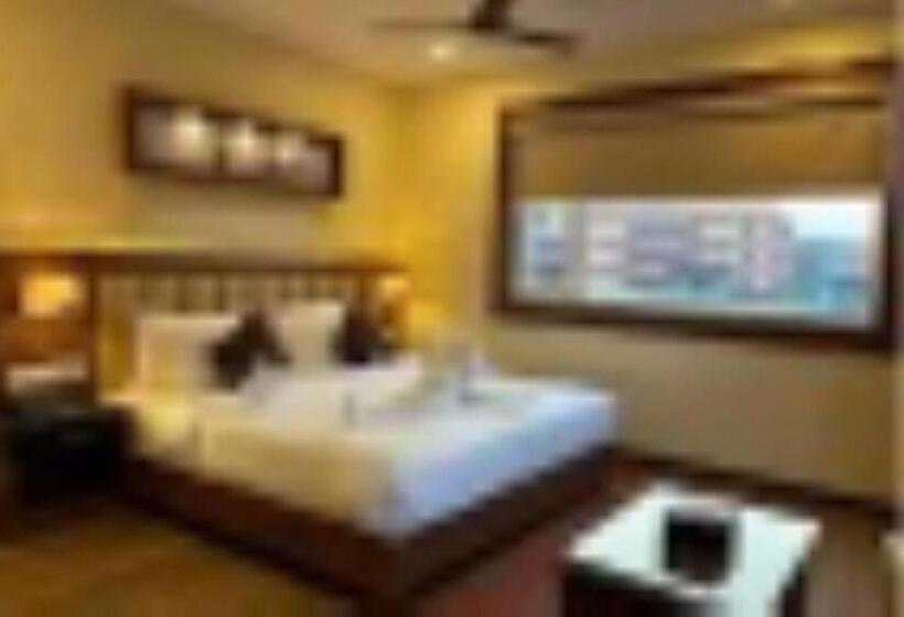 Отель Golden Orbit , Asansol