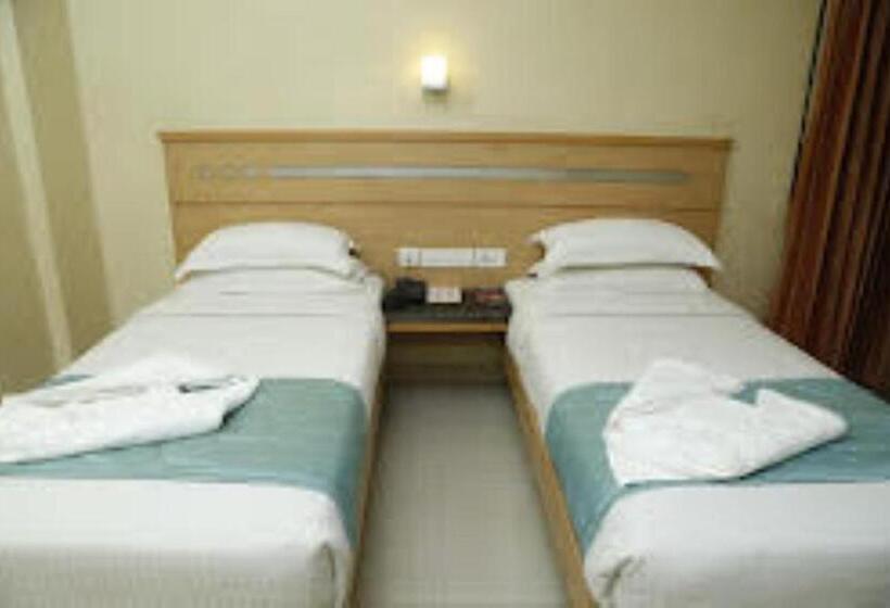 בית מלון כפרי Grand Plazza Coimbatore