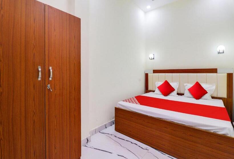 호텔 Heaven Inn Guest House & Restro