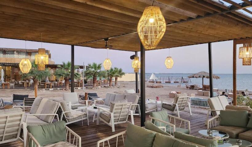 هتل L Azure Beach Resort