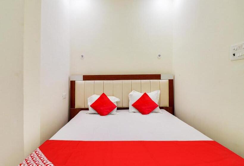 호텔 Heaven Inn Guest House & Restro