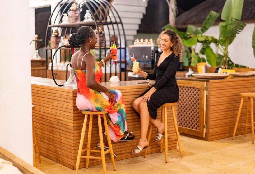 فندق Turkuaz Beach Zanzibar