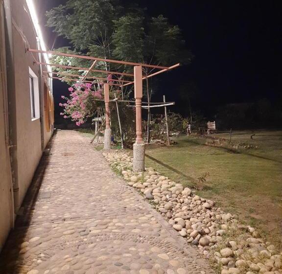 호텔 Vedic Farms