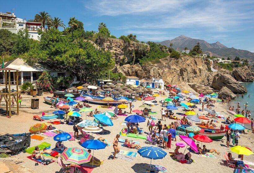 ペンション Hc Calahonda Beach Nerja