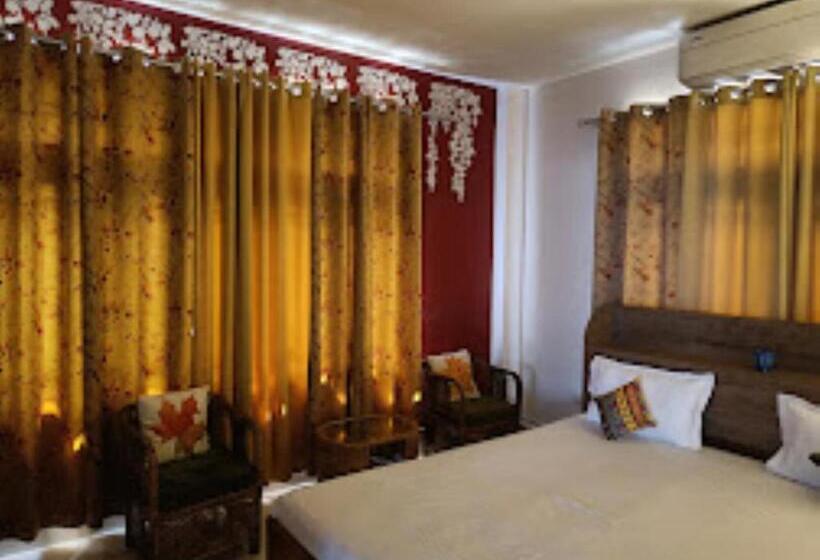 膳宿费 Mulberry Guesthouse Guwahati