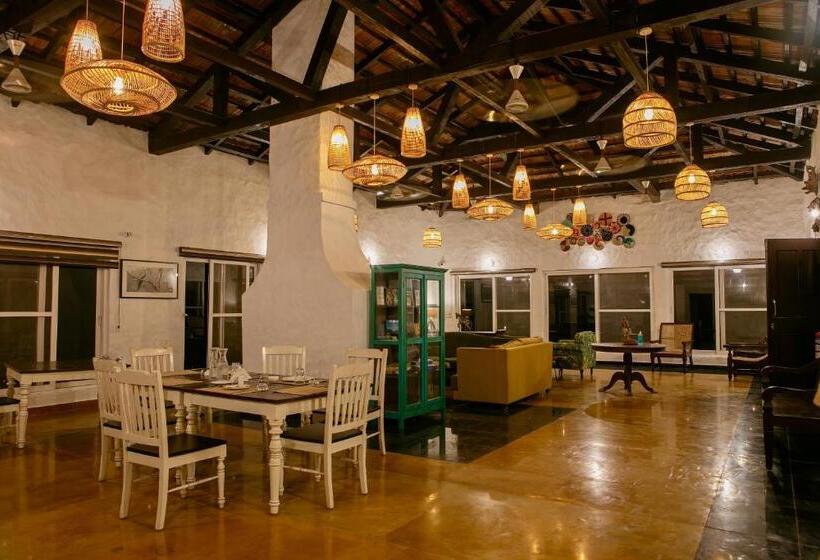 리조트 Camp Tigerlily   Dudhwa