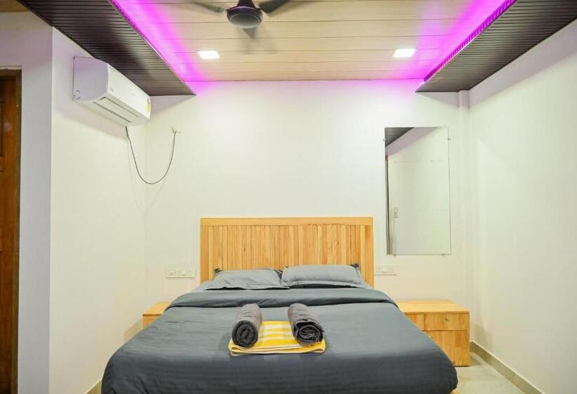 استراحتگاه Divine Stay